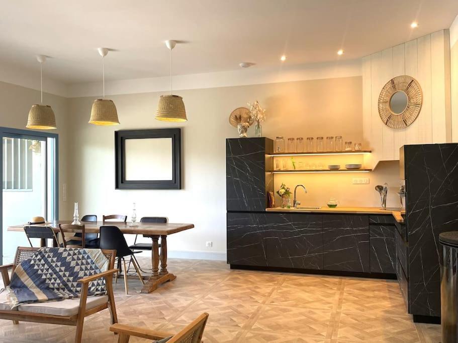 Le Pavillon D'Ete 4* - Elegant Et Lumineux Villa Saint Alban Auriolles Eksteriør bilde